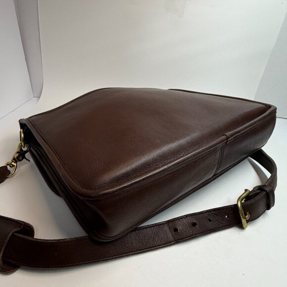 Vintage Coach 5181 Colebrooke Briefcase in Mahogany Leather style 5181 - Picture 9 of 12